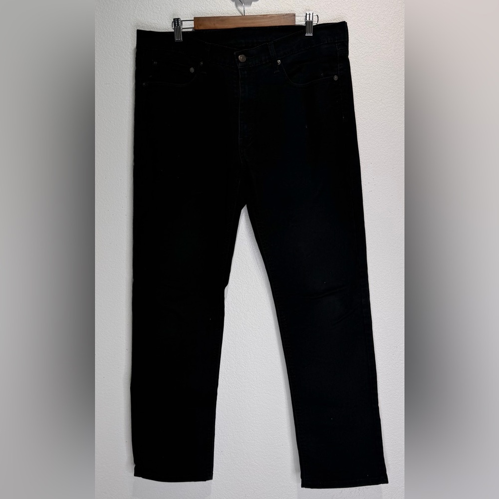 Levi's 541 Men's Jet Black Straight Jeans 35 x 32